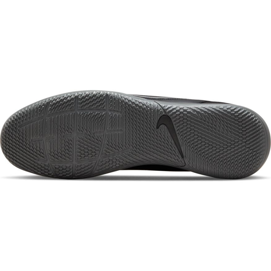 Nike Legend 9 Club IC - Black/Iron Grey Men's Footwear Closeout   - Third Coast Soccer