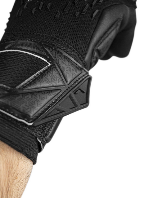 Reusch Attrakt Freegel Infinity Keeper Gloves - Thumbnail 4