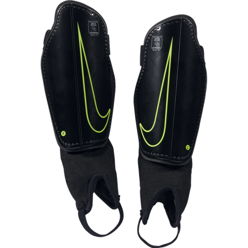 Nike charge shin guards junior shop